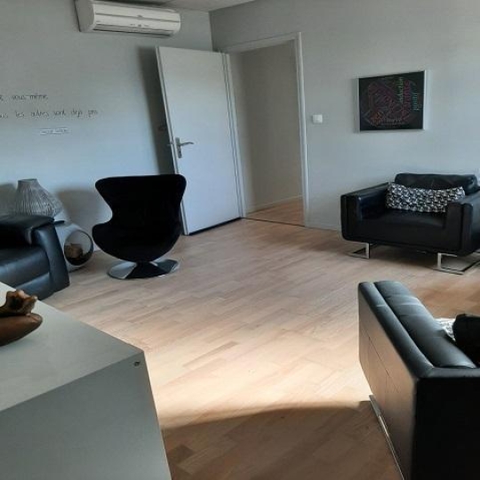  MAUZ IMMO 31 : Commerces | MAUZAC (31410) | 50 m2 | 712 € 
