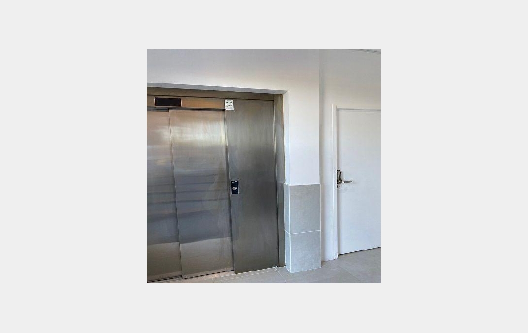MAUZ IMMO 31 : Commerces | MAUZAC (31410) | 50 m2 | 712 € 