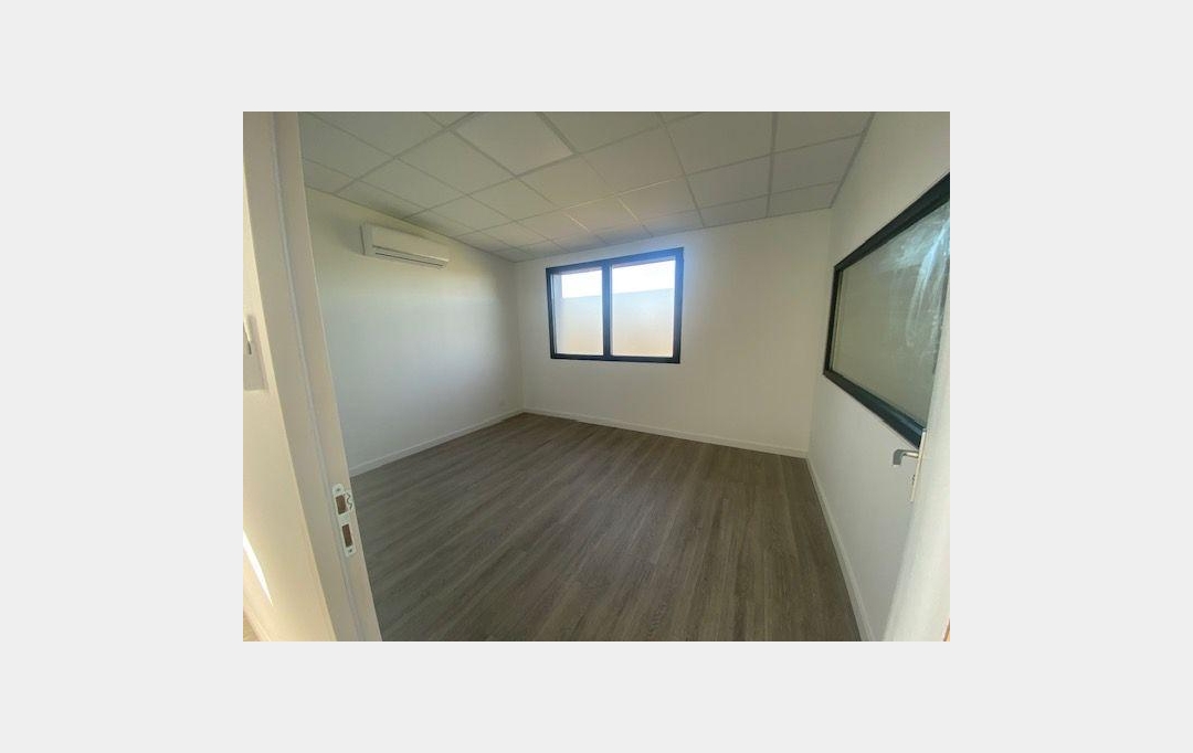 MAUZ IMMO 31 : Commerces | MAUZAC (31410) | 50 m2 | 712 € 