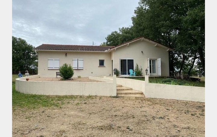 Maison RIEUMES 142 m2 322 000 € Maison RIEUMES 142 m2 322 000 €